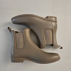 Chelsea Rain Boots — A New Day Taupe size 9